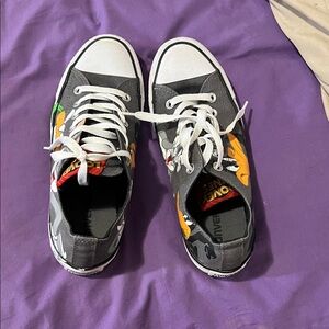 Converse Black and White Sneakers with Looney Tune design *Rare Find
